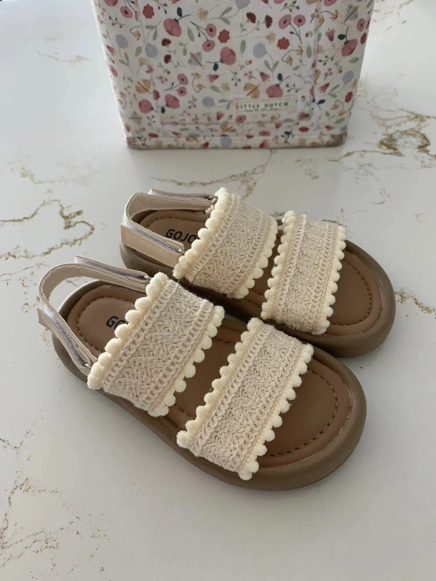 Asaleah sandals