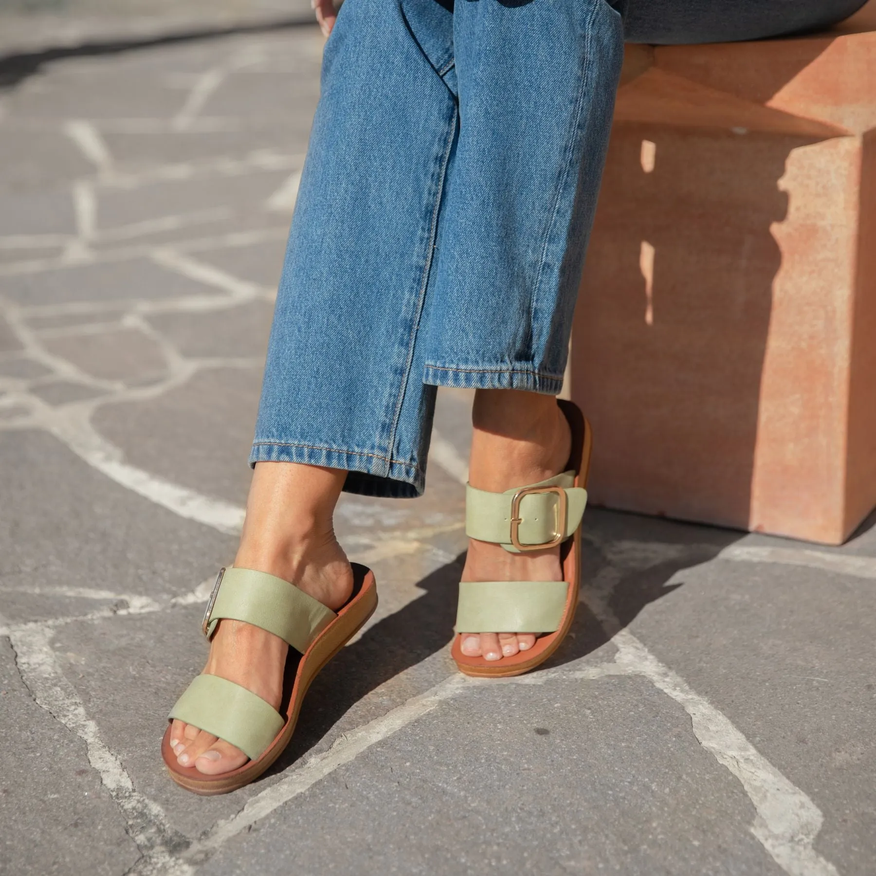 DOTI SANDALS III
