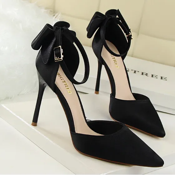 Tillbuy Bow Knot Strap Pumps