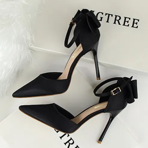 Tillbuy Bow Knot Strap Pumps