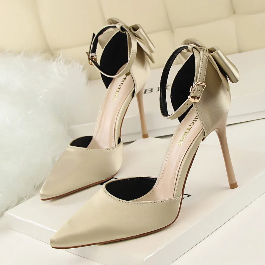 Tillbuy Bow Knot Strap Pumps