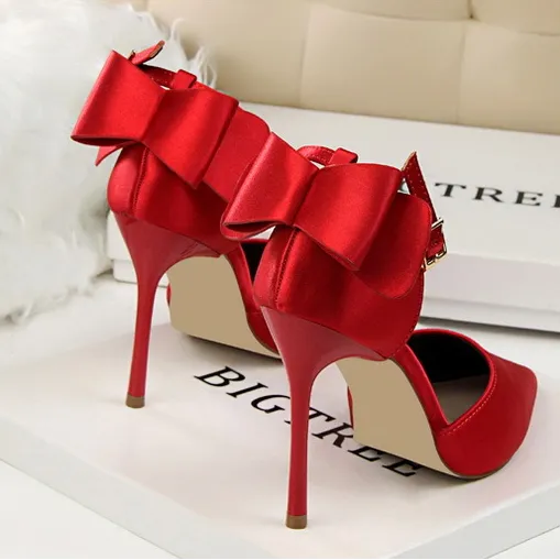 Tillbuy Bow Knot Strap Pumps