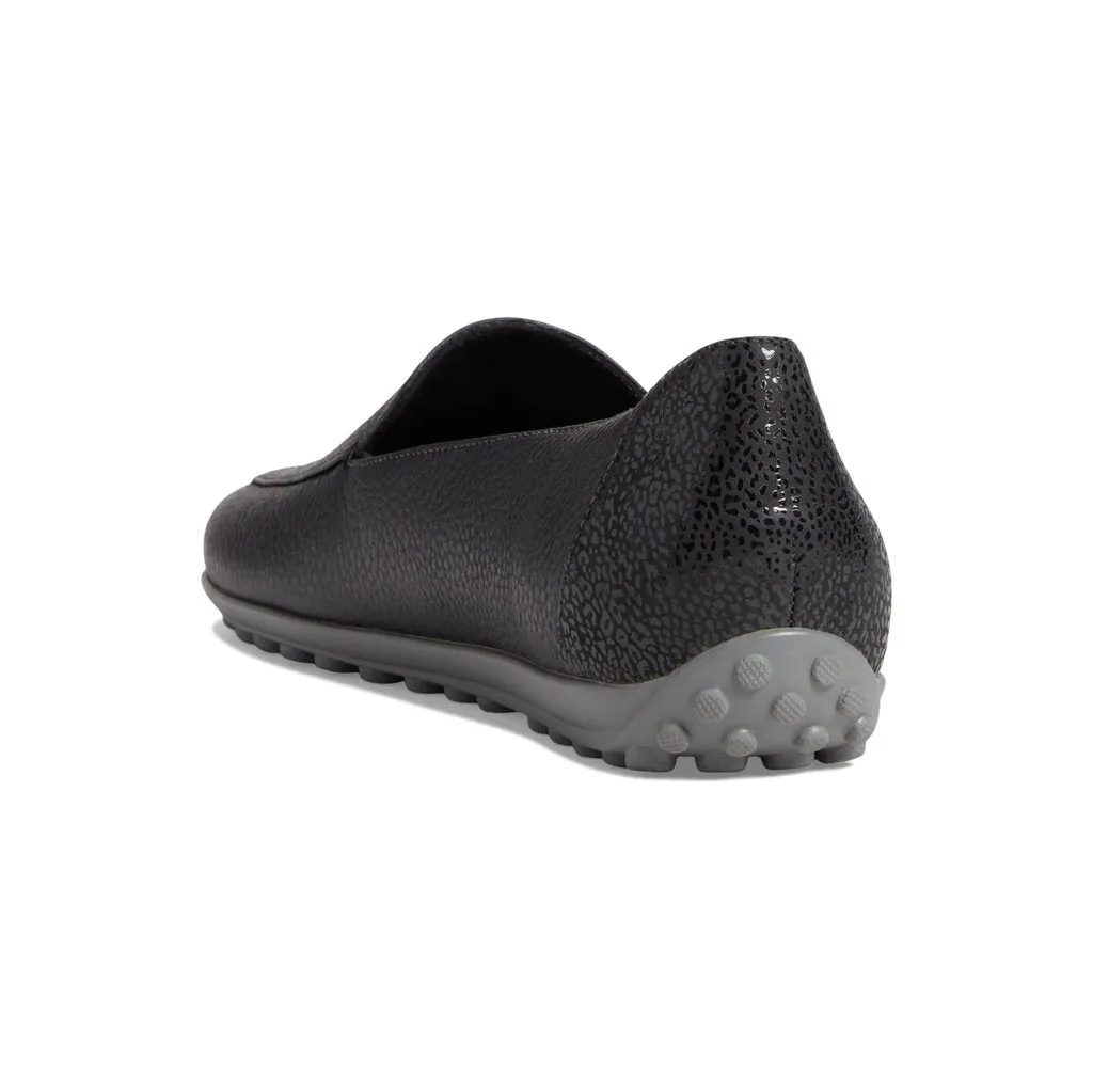 Vionic Elora Leather Women's Slip-on Shoes